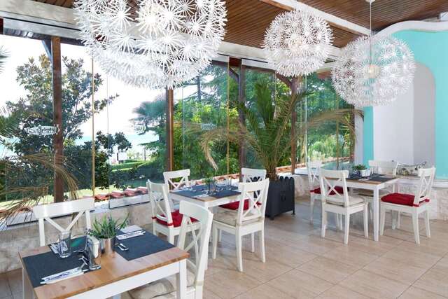 Курортные отели Andalucia Beach Hotel - All Inclusive Елените-21